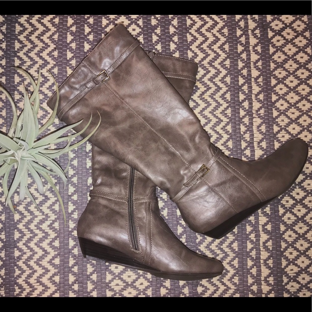 Low Heel Boots 🍁🍂